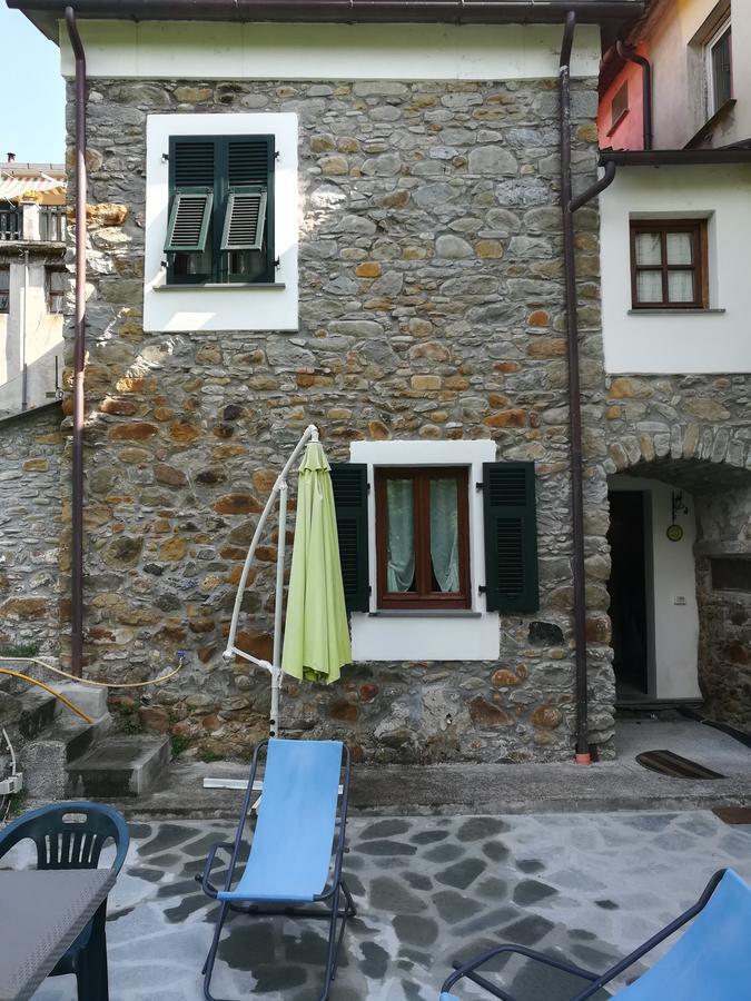 Casa Guido 2- La Porta Delle 5 Terre Leilighet Beverino Eksteriør bilde